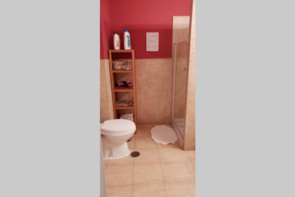 Sevilla ,Piso Completo En Buena Zona,Wifi Y Aparcamiento Экстерьер фото