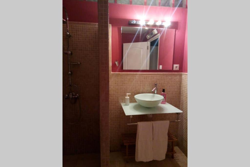Sevilla ,Piso Completo En Buena Zona,Wifi Y Aparcamiento Экстерьер фото